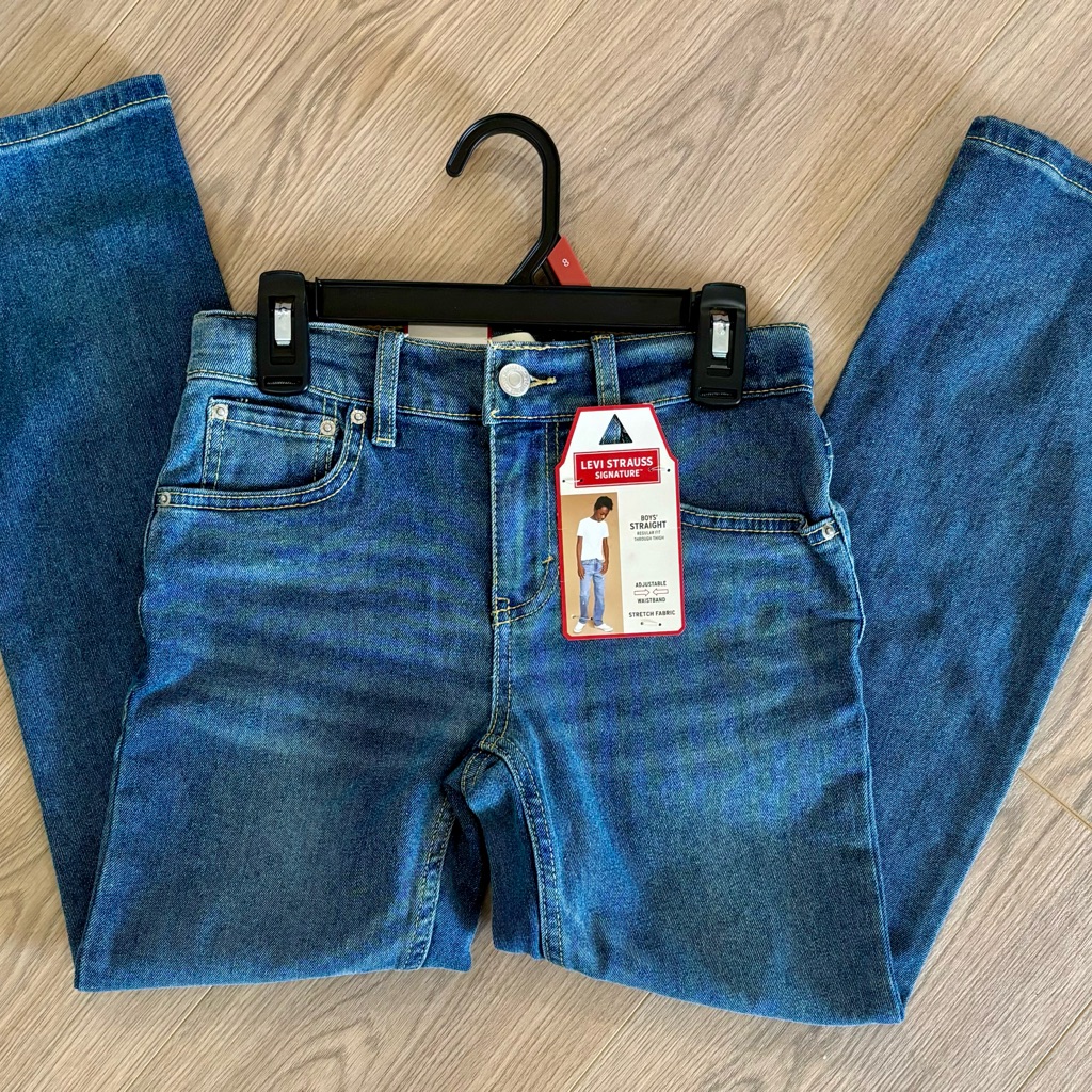 Levis Blue Straight Boys Jeans With Red Hang Tag
